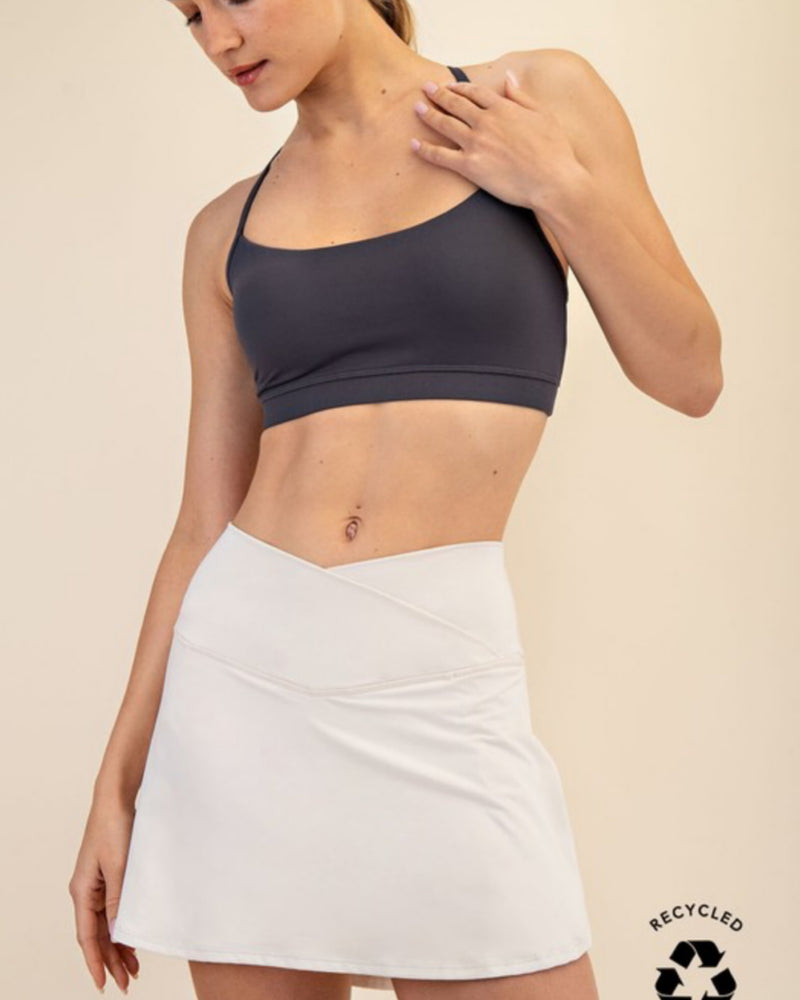 A little Obsessive Skort in White Pearl