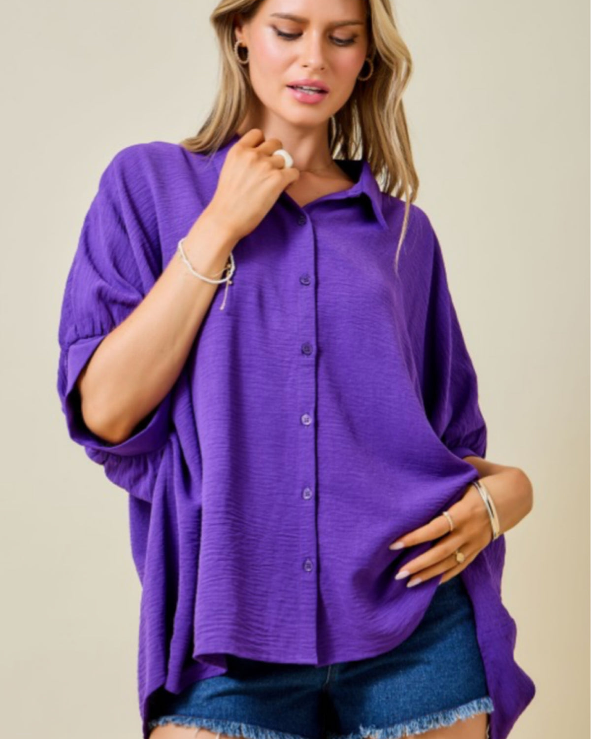 Tailgate Button Down Blouse in PURPLE
