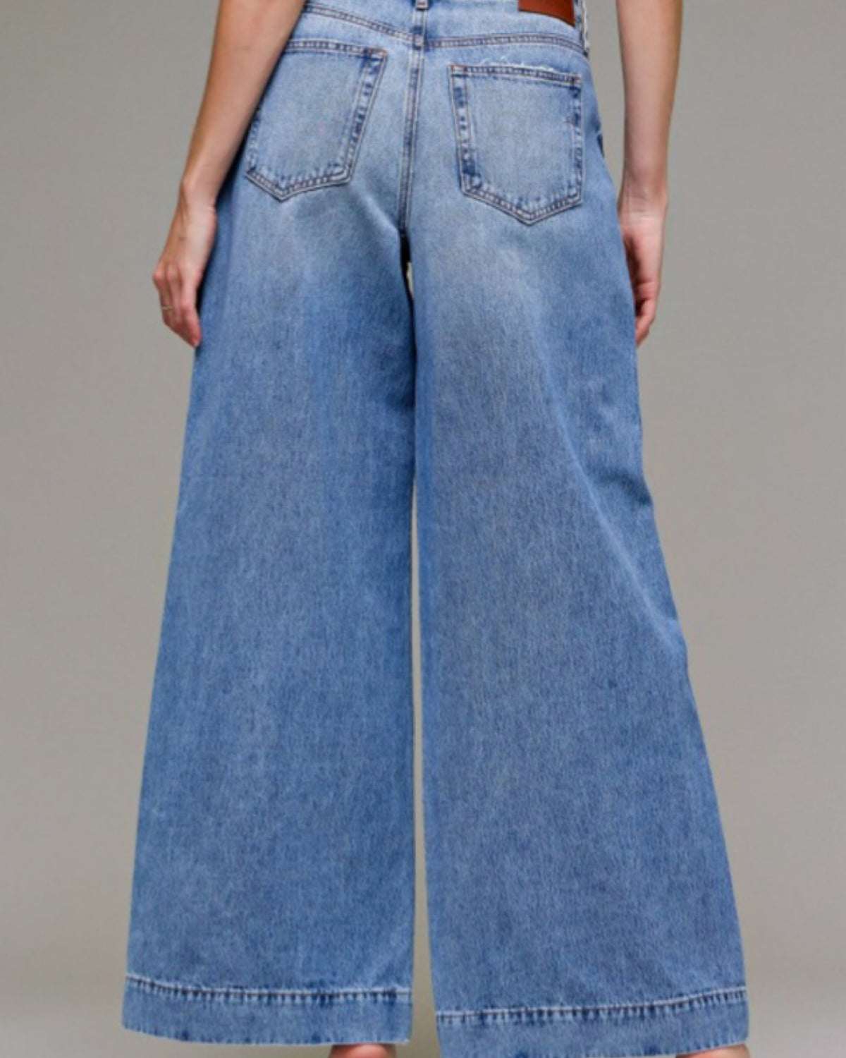 HIDDEN Clean High Rise Wide Leg