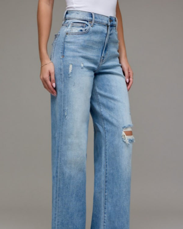 Light Wash Distressed Stretch Dad Jean