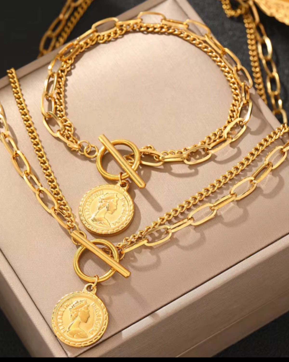 Coin Pendant & Bracelet Set
