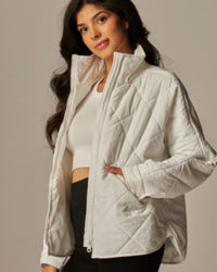 Quilted Pippa Puffer Jacket in WHITE