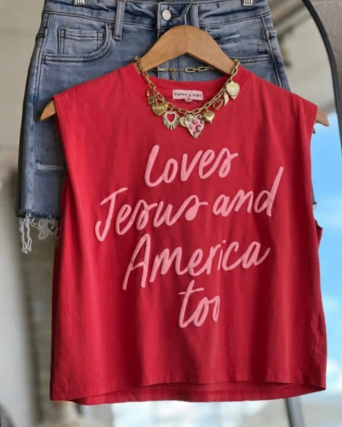 Loves Jesus and America tank