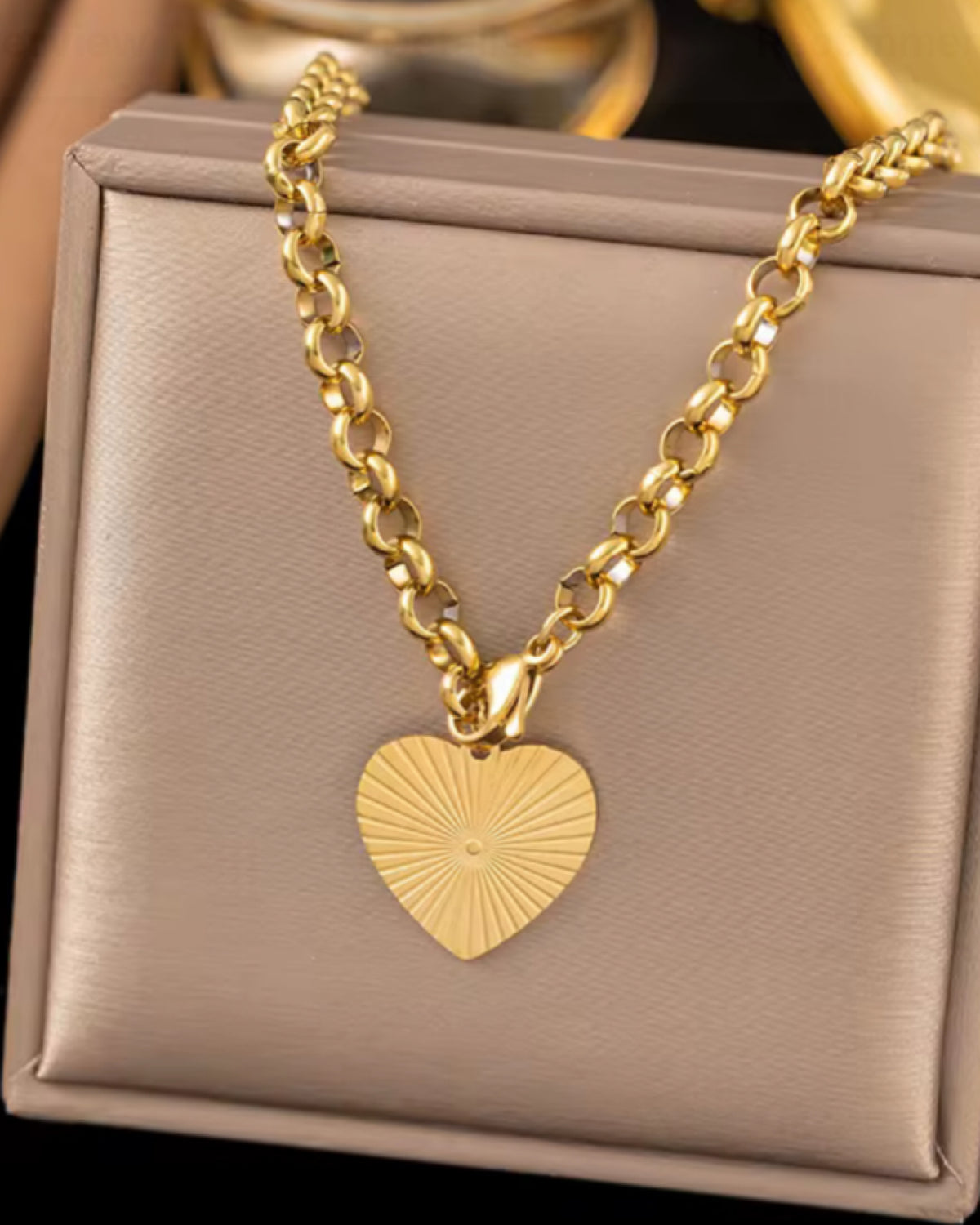 Heart Shaped Pendant Chain
