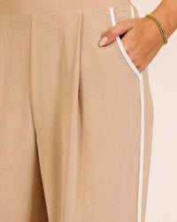 Desert Muse Contrast Wide-Leg Pants