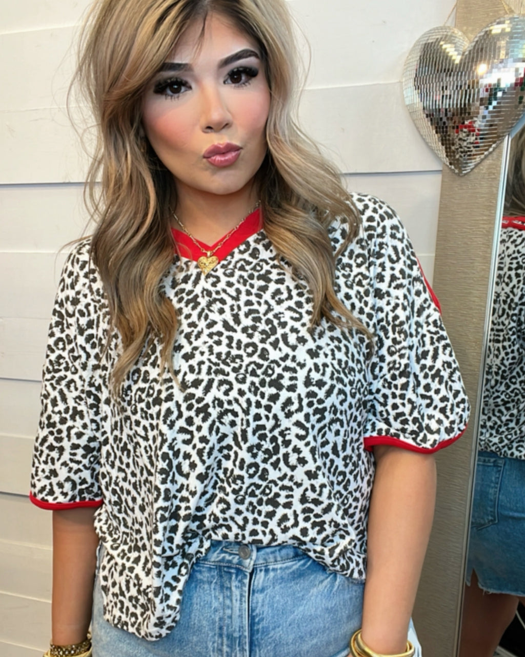 Trendy Leopard Top in Red