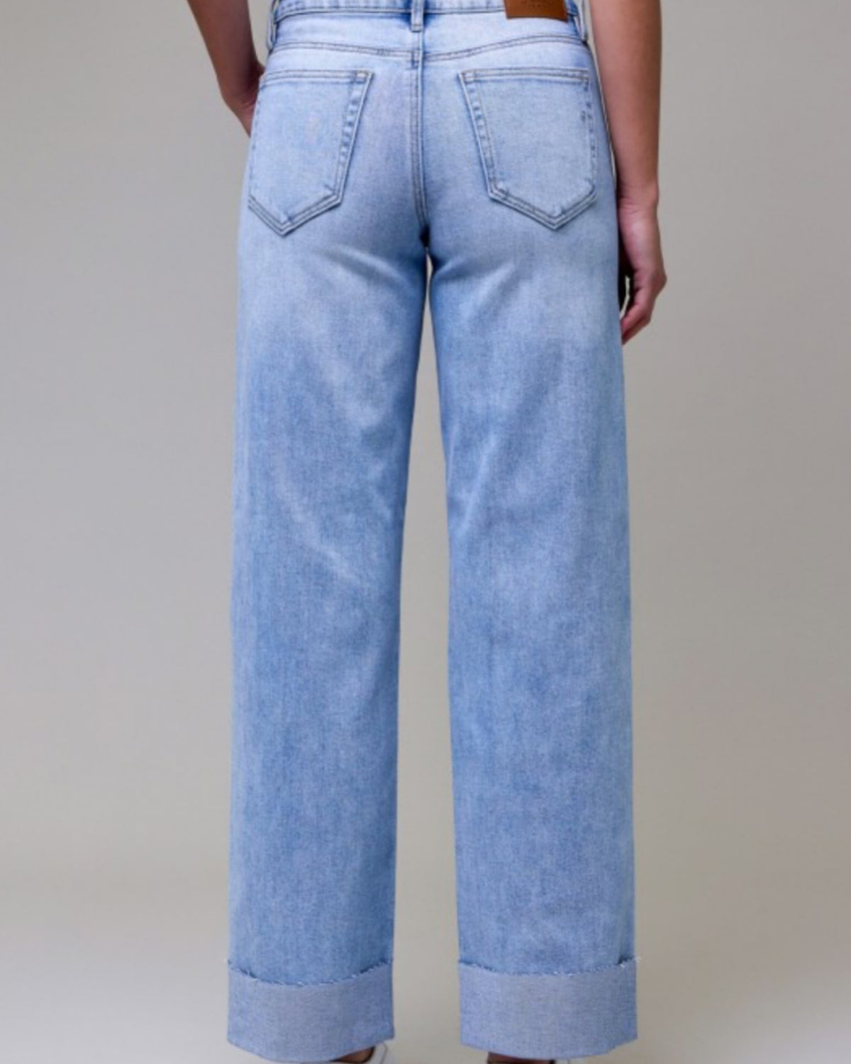 Mid Rise Logan Dad Jean