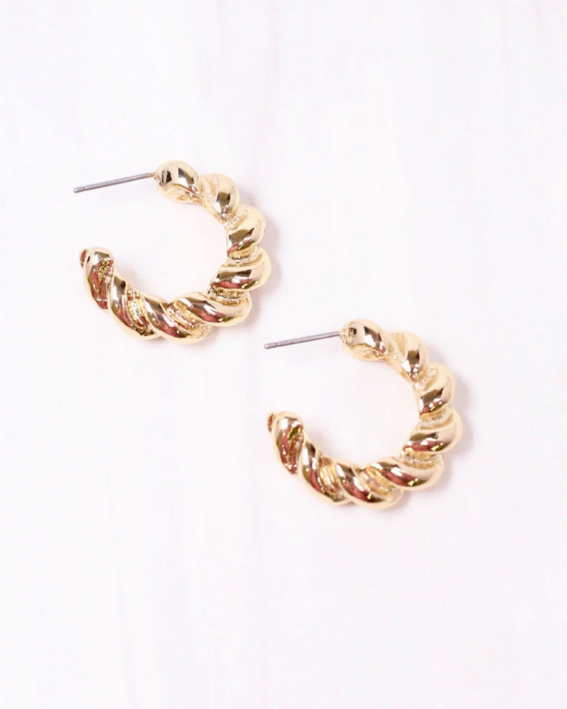 Ralston Twisted Hoop Earring in Gold