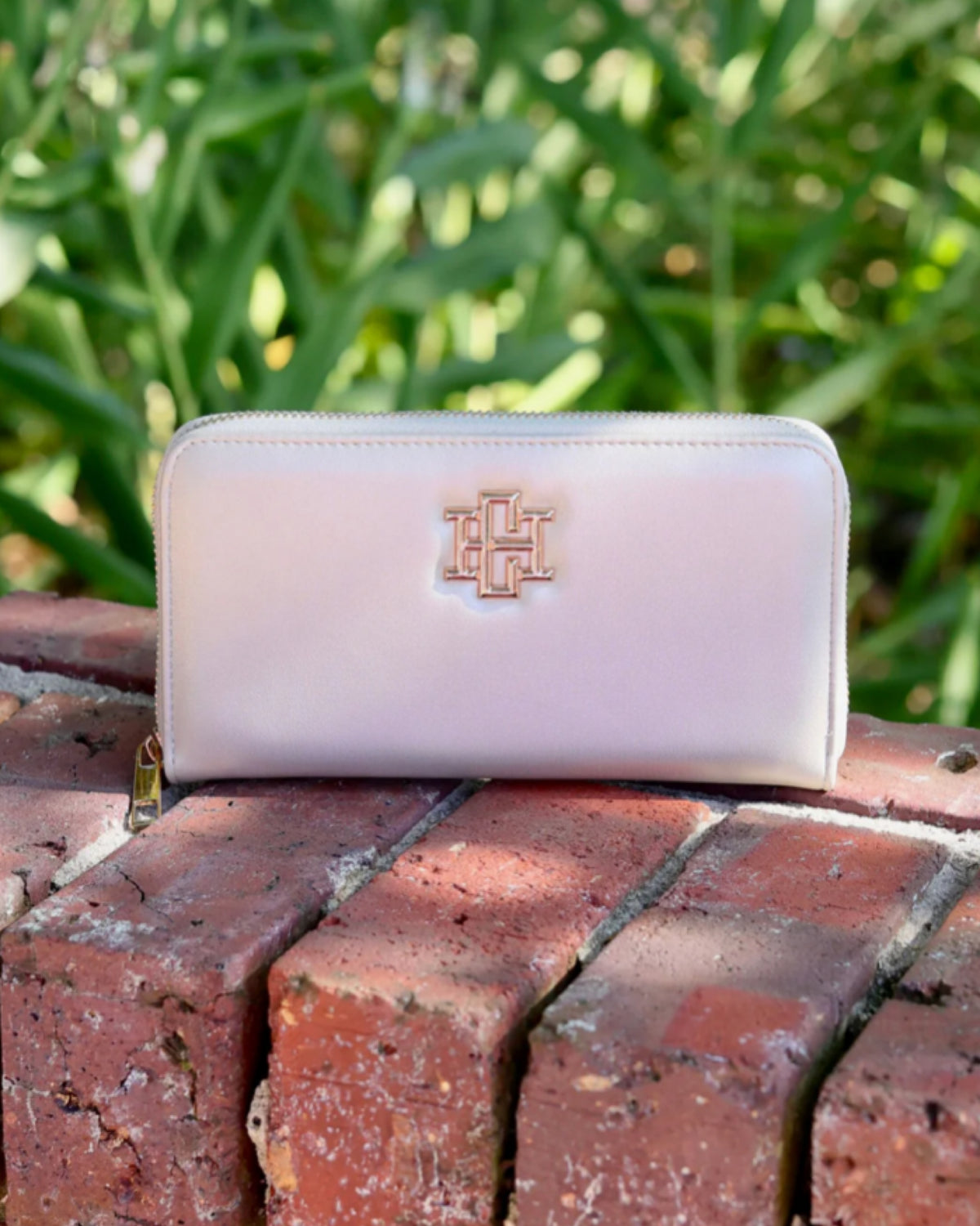 Penelope Wallet in Champagne Pop