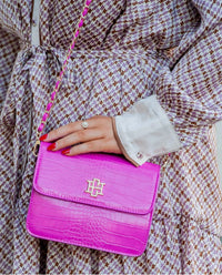 Evelyn Crossbody in HOT PINK