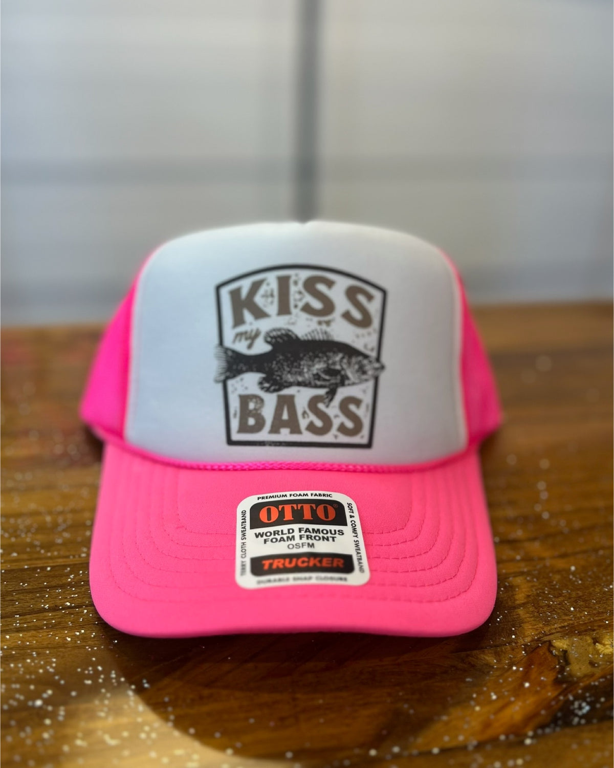 Kiss my Bass Trucker Hat